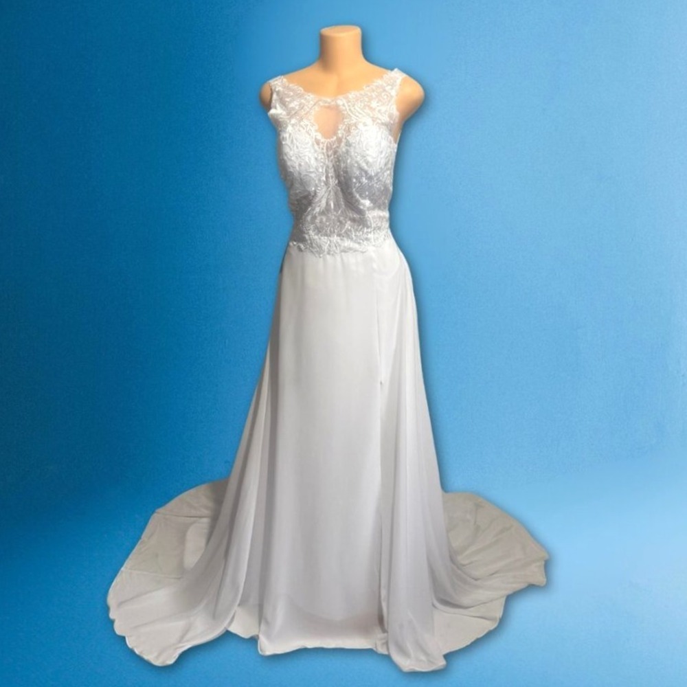 Wear Your Love White Lace Applique Wedding Dress Train‎ Illusion Size 12 [NEW}